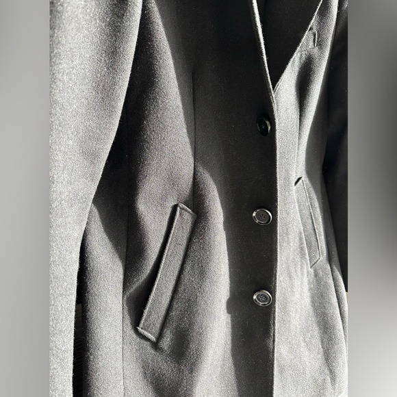 Black Express Overcoat - Picture 4 of 4